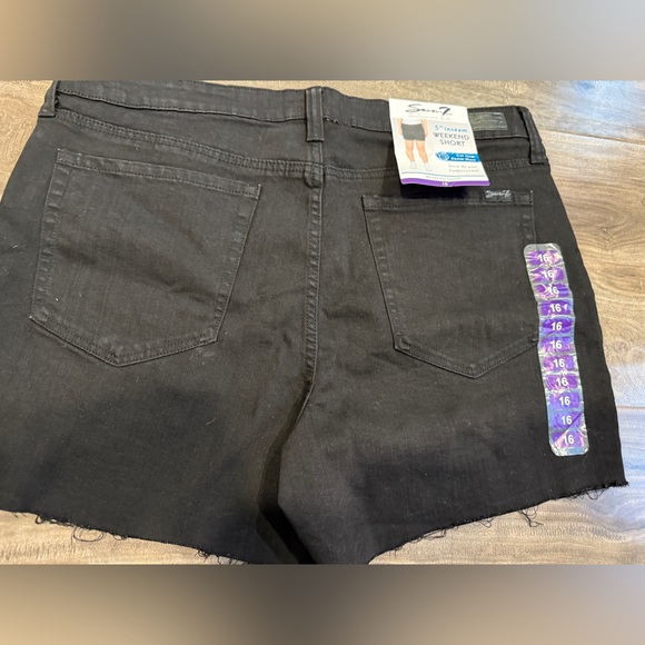 Seven7 Black Weekend Shorts – Size 16 - Picture 2 of 4